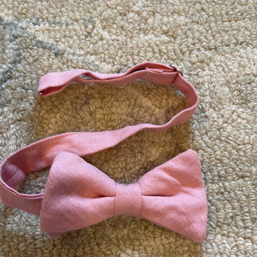 Pink Adjustable Bow Tie